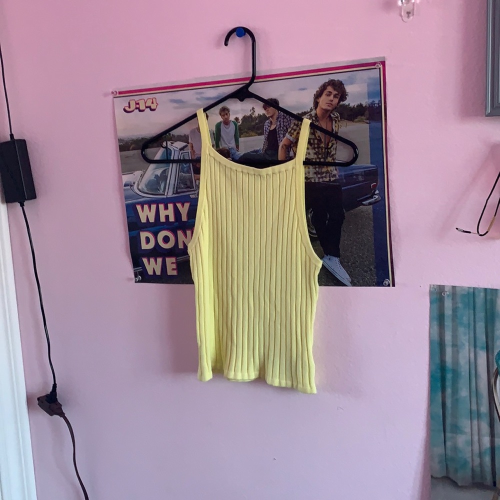 Yellow tank top lined shirt